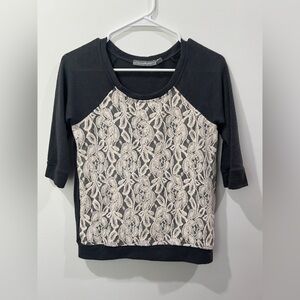 NY Collection Gray and White Graphic Relaxed Blouse